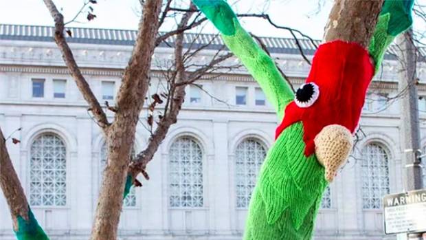 Southland Safari yarn bombs in Invercargill
